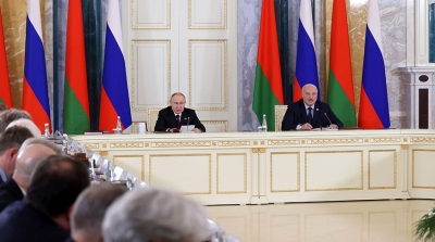 &quot;От южного полюса до северного&quot;. Лукашенко рассказал о серьезной совместной работе с Путиным