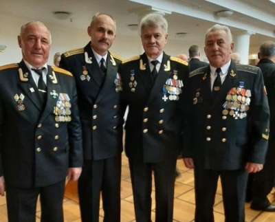 Добрушских ветеранов флота отметили на уровне посольства России