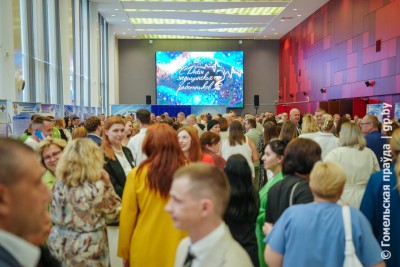 Іх галоўная каштоўнасць – жыцці людзей: у Гомелі напярэдадні прафесійнага свята ўшаноўвалі работнікаў аховы здароўя