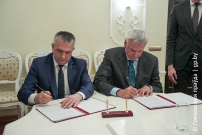 Гомельская и Магаданская области подписали соглашение о сотрудничестве